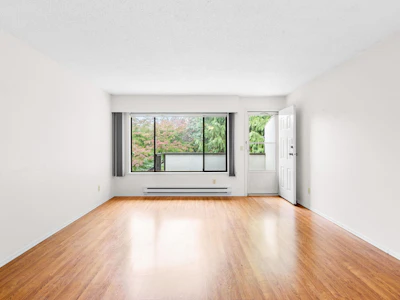 13-32959 George Ferguson Way - 4