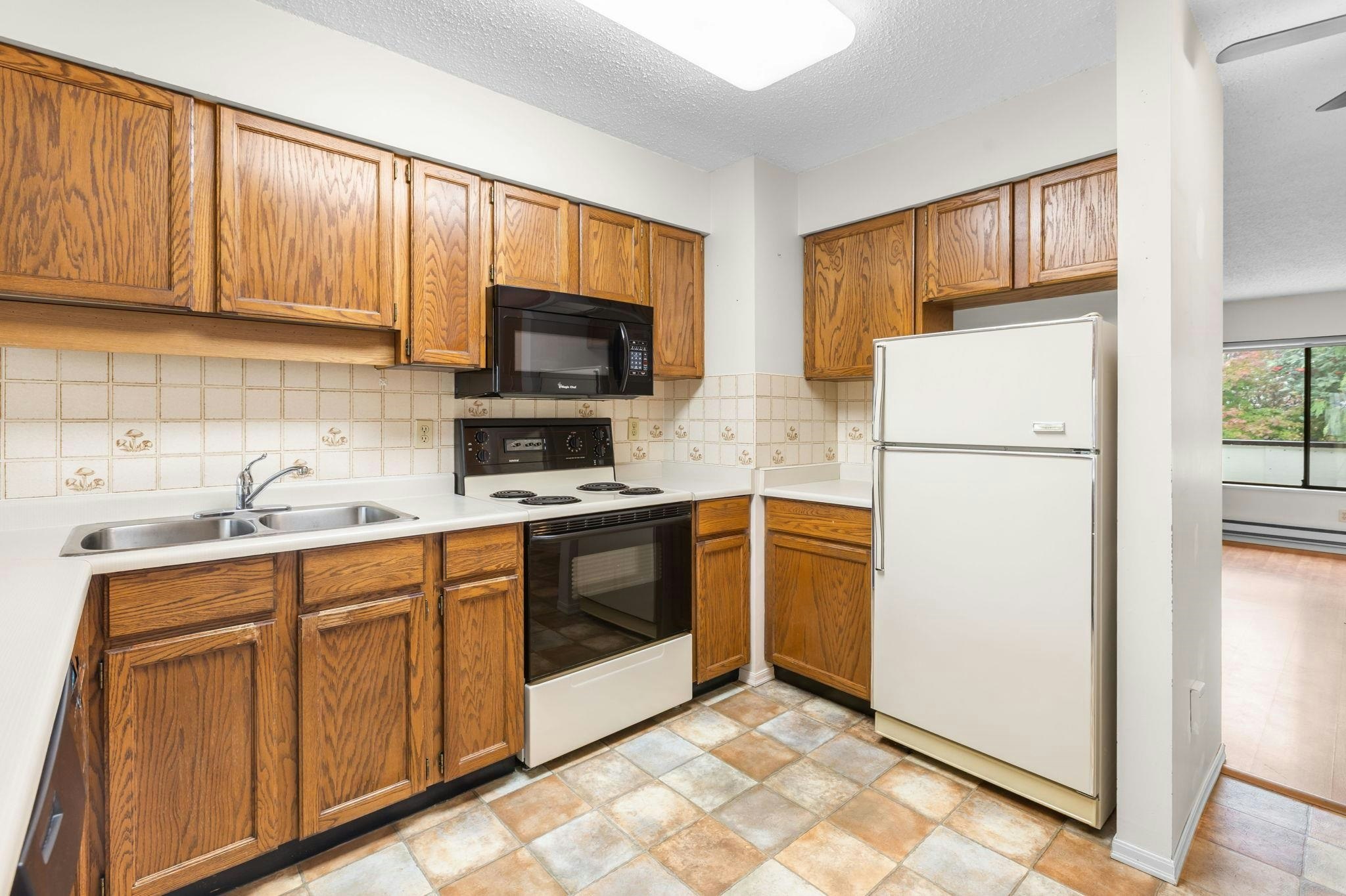 13-32959 George Ferguson Way, Abbotsford, BC, V2S 4N3 - 8