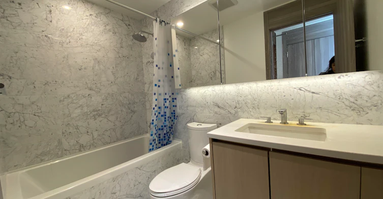 1612-4720 Lougheed Highway, Burnaby, BC, V5C 0M8 - 2