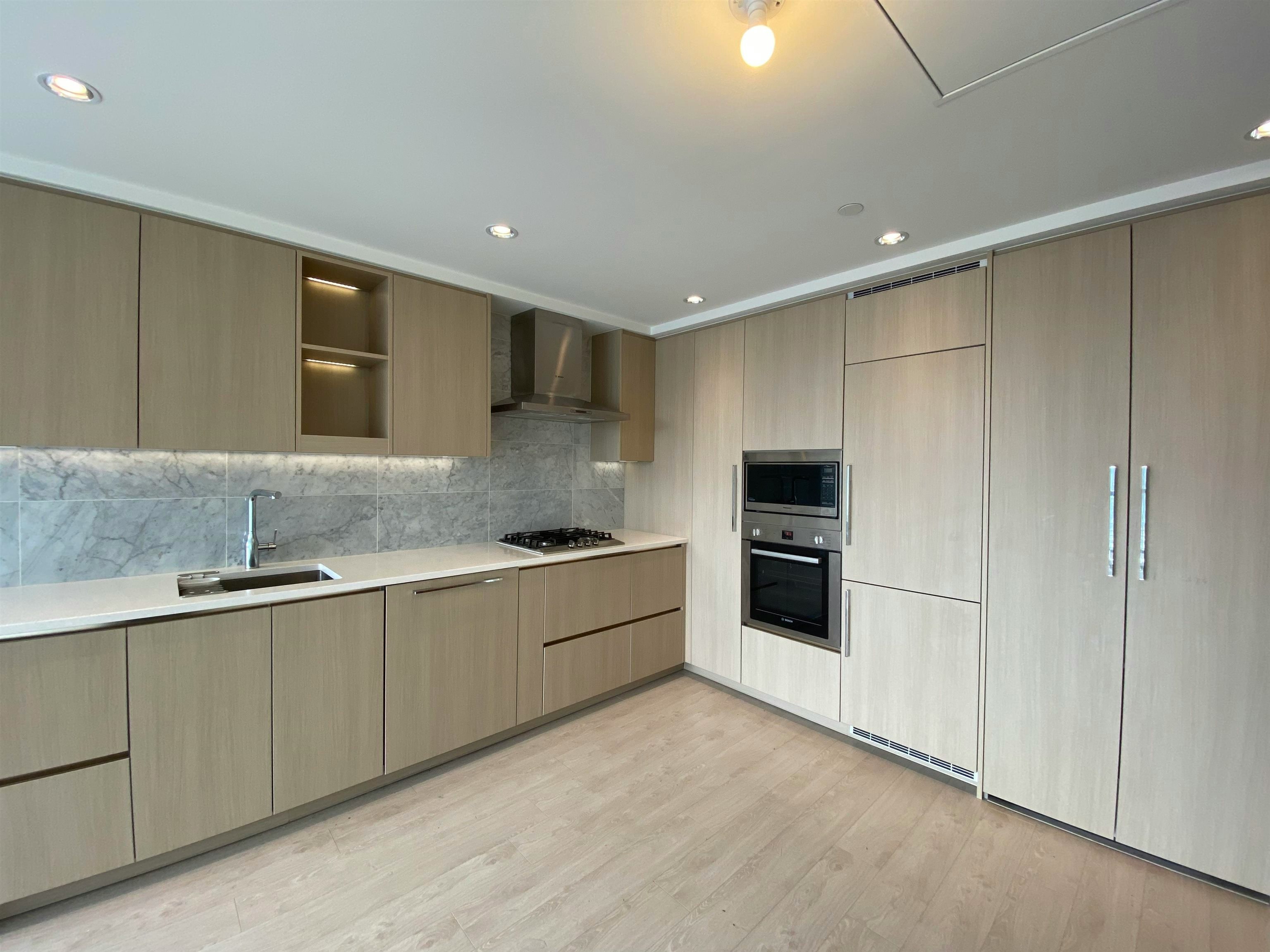 1612-4720 Lougheed Highway, Burnaby, BC, V5C 0M8 5