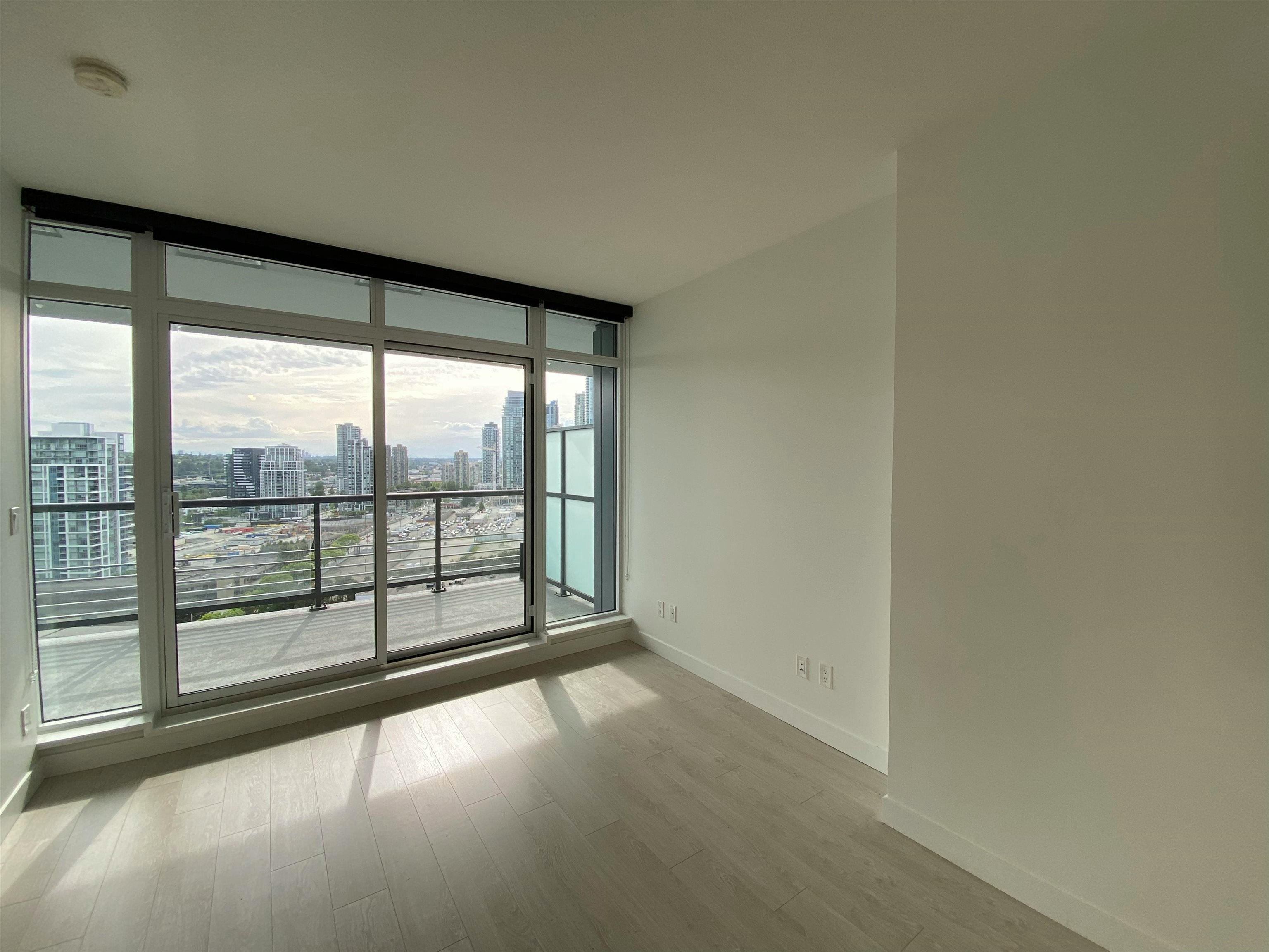 1612-4720 Lougheed Highway, Burnaby, BC, V5C 0M8 - 8