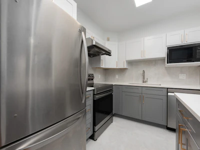 15-3428 Adanac Street - 5