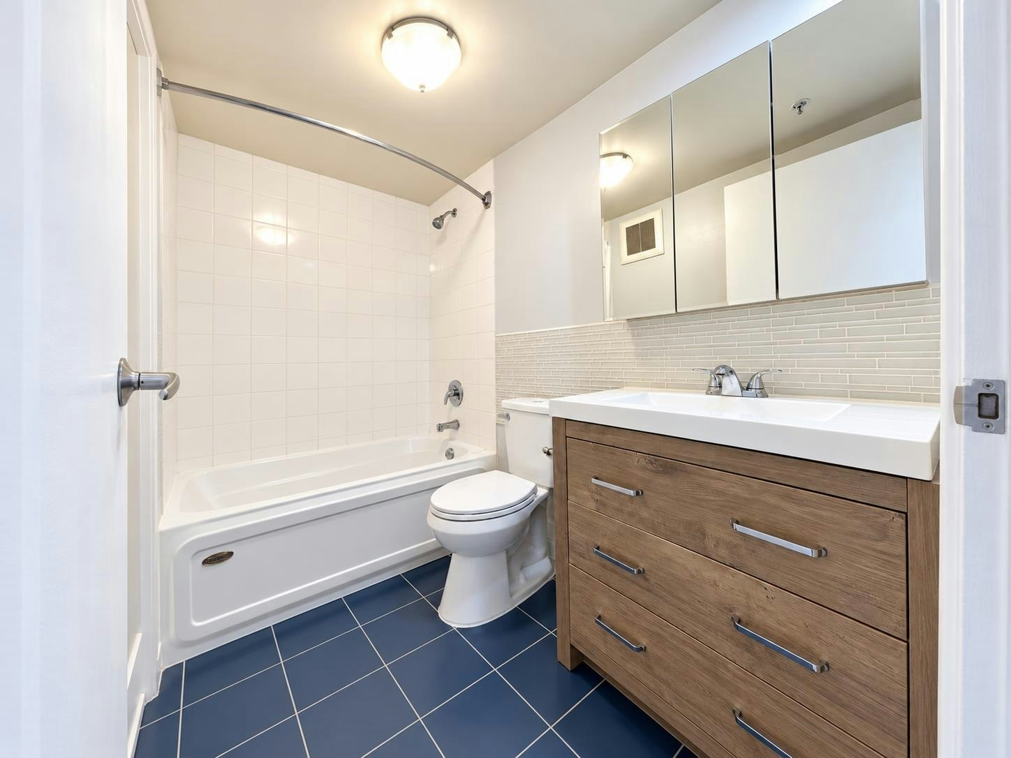 903-933 Seymour Street, Vancouver, BC, V6B 6L6 - 6