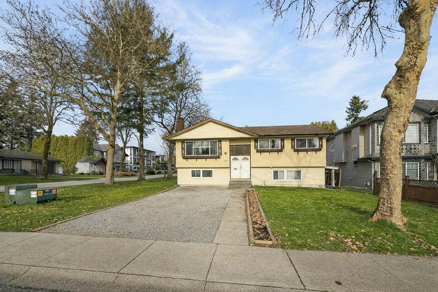 12959 Carluke Crescent, Surrey, BC, V3V 6R5