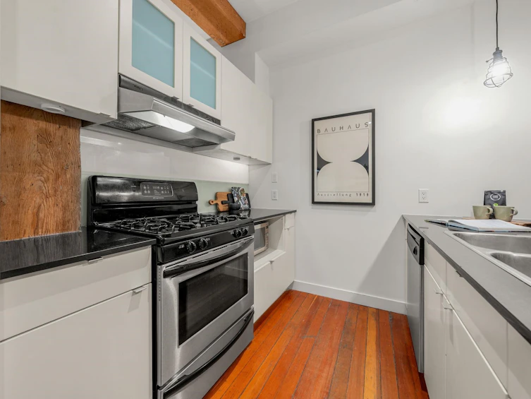 204-310 Water Street, Vancouver, BC, V6B 1B6 - 17