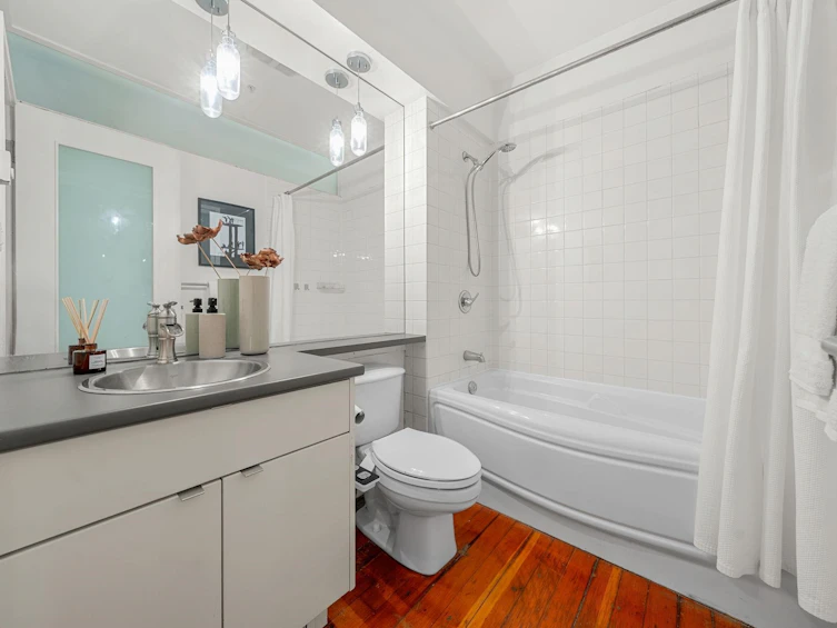 204-310 Water Street, Vancouver, BC, V6B 1B6 - 24