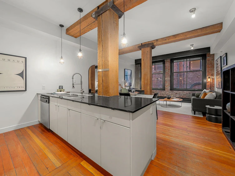 204-310 Water Street, Vancouver, BC, V6B 1B6 - 11