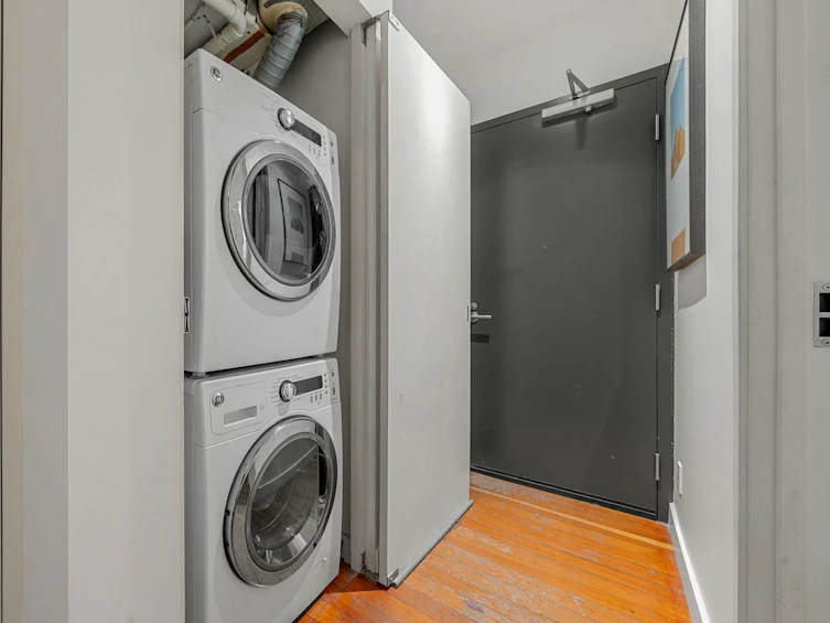 204-310 Water Street, Vancouver, BC, V6B 1B6 - 23