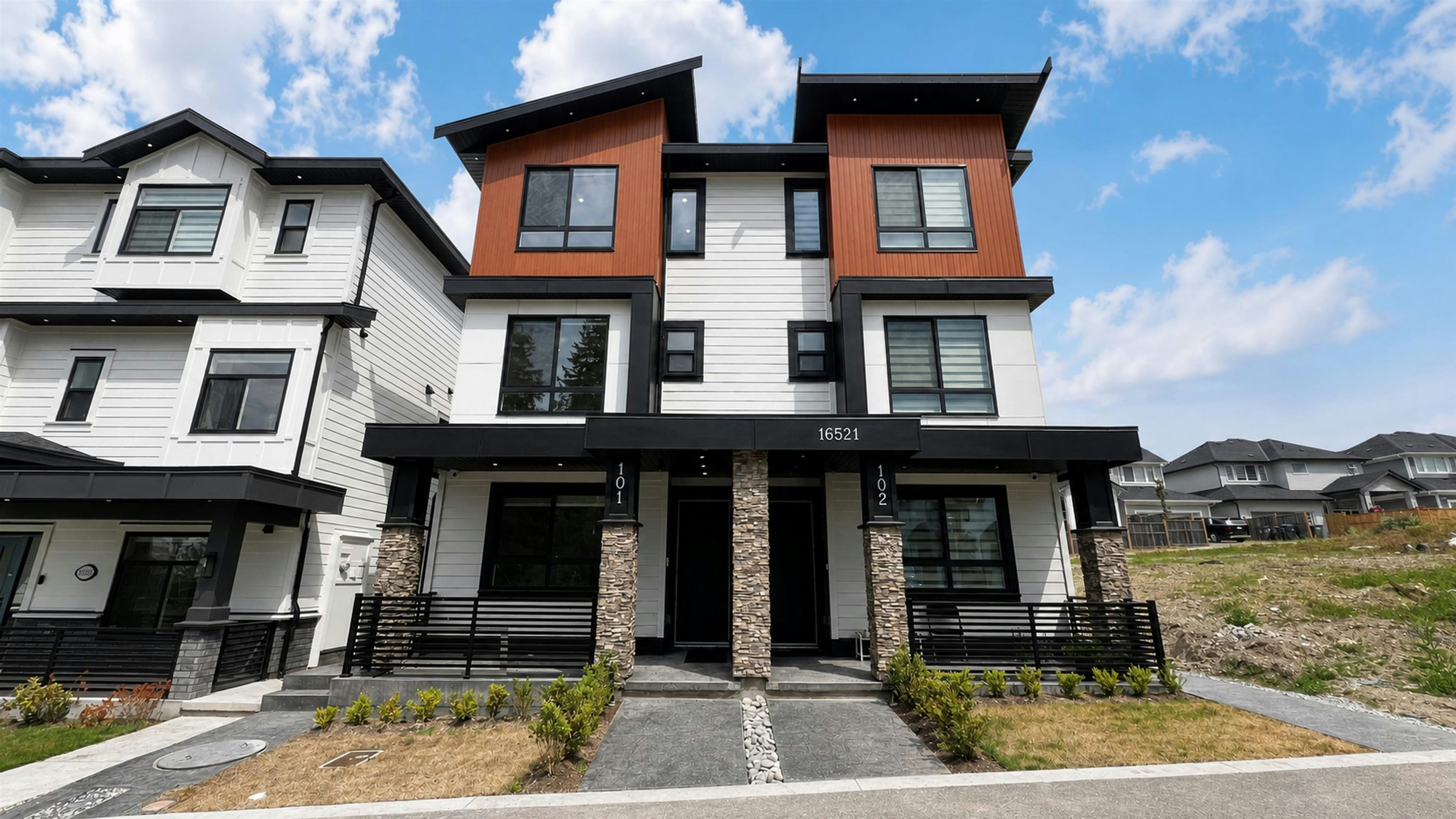 16521 20 Avenue, Surrey, BC, V3Z 0X6