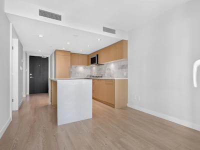 1506-8189 Cambie Street - 5