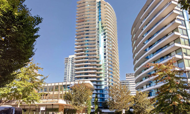 1506-8189 Cambie Street
