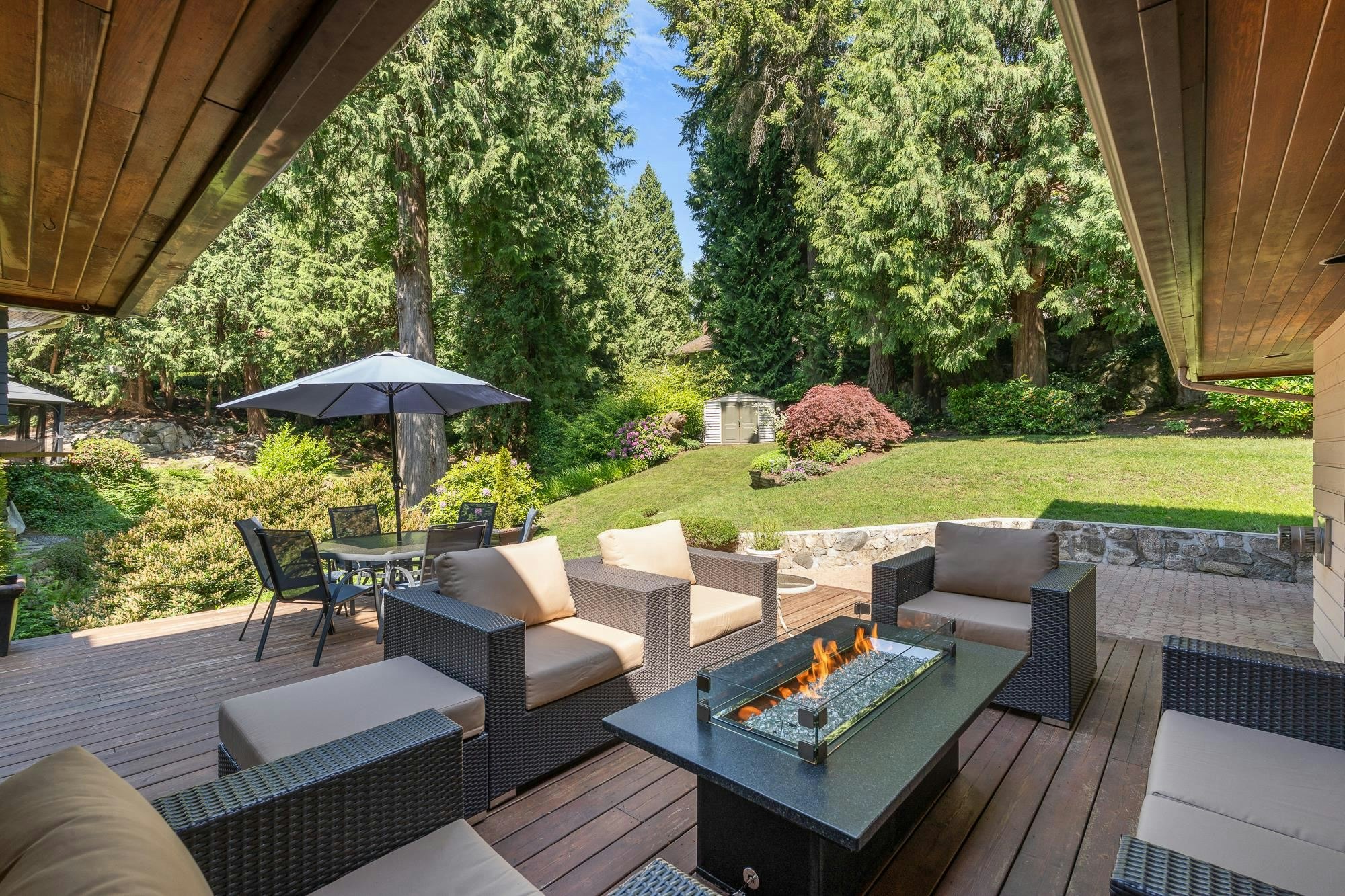 3955 Viewridge Place, West Vancouver, BC, V7V 3K7 - 25