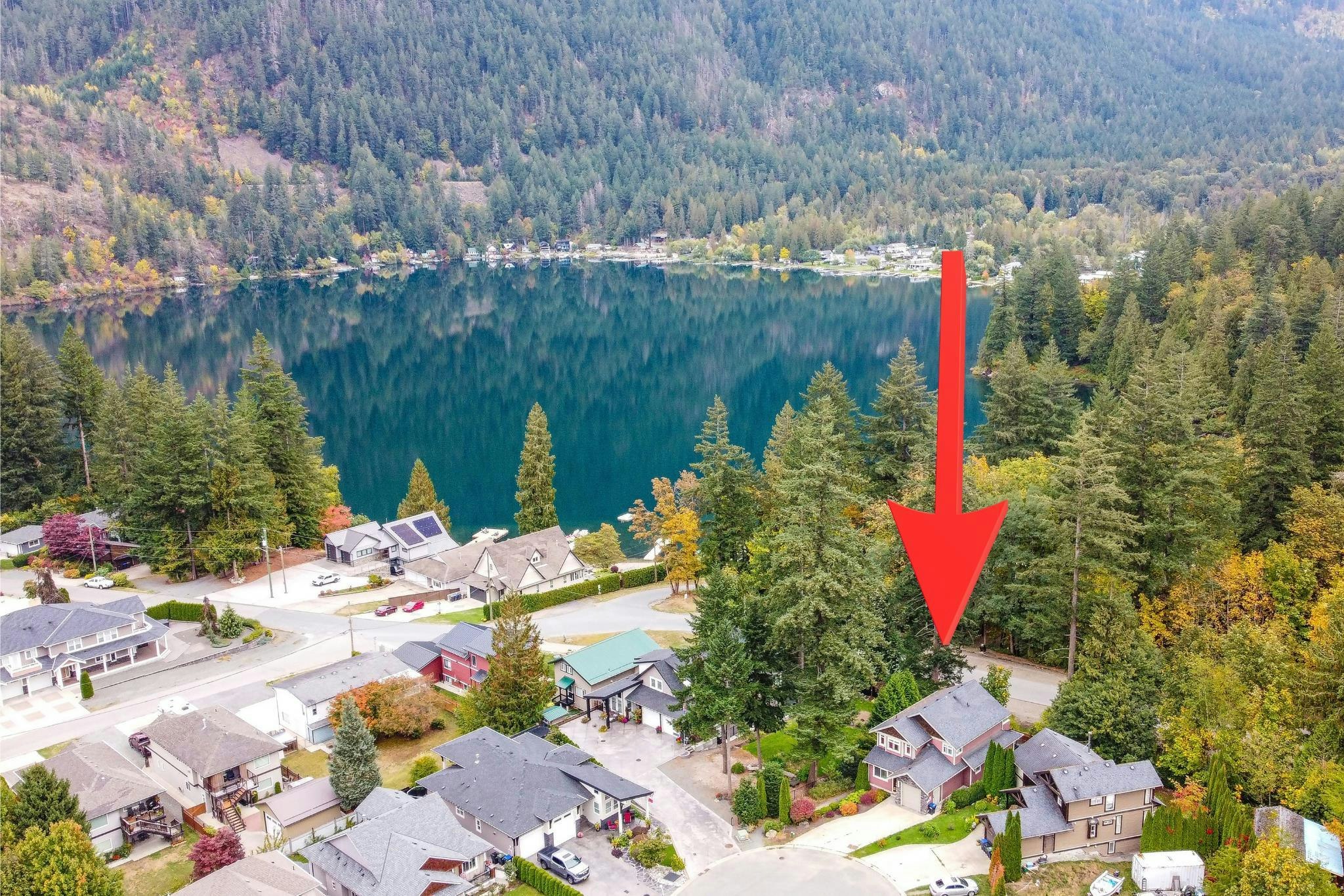 66074 Ogilview Drive, Hope, BC, V0X 1L1