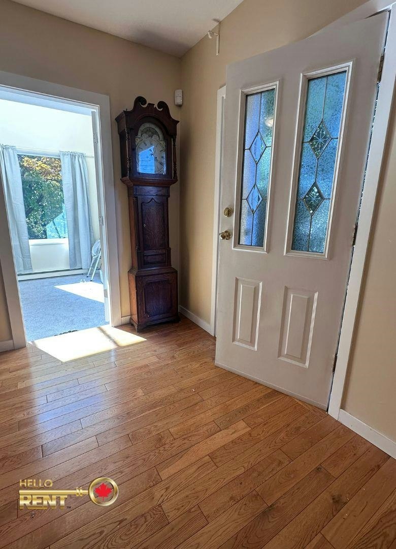 620 Mahon Avenue, North Vancouver, BC, V7M 2R9 - 2