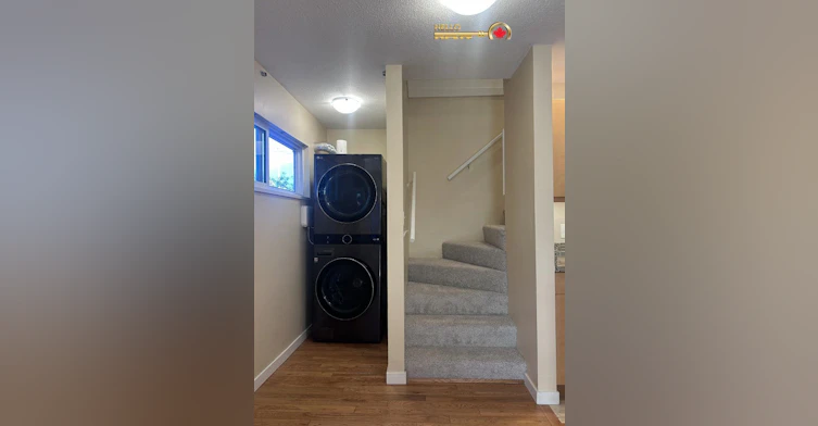 620 Mahon Avenue, North Vancouver, BC, V7M 2R9 - 12