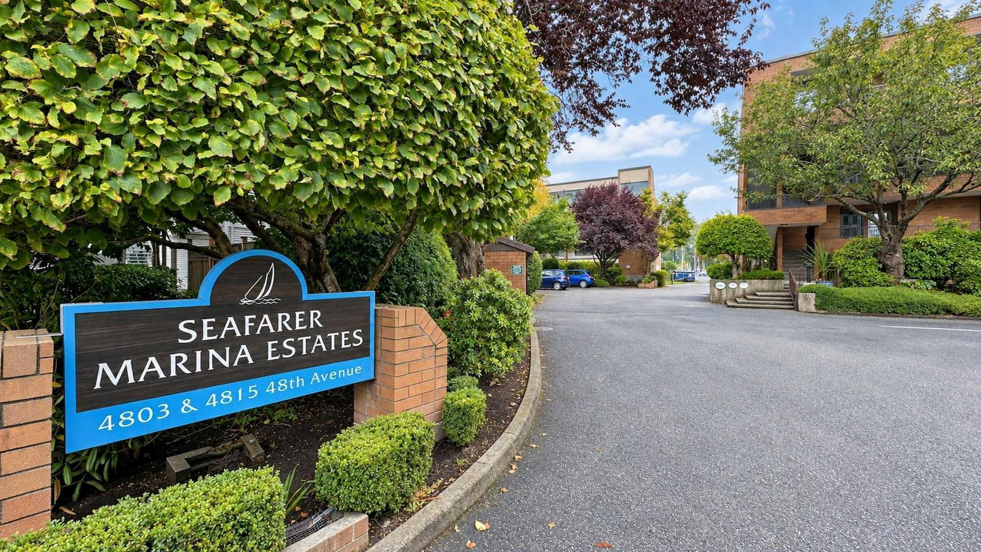 204-4803 48 Avenue, Delta, BC, V4K 1V2