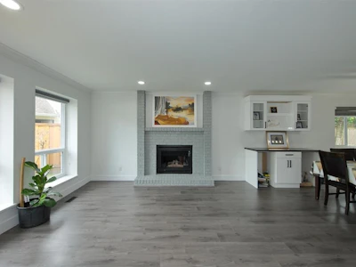 6049 133a Street - 2
