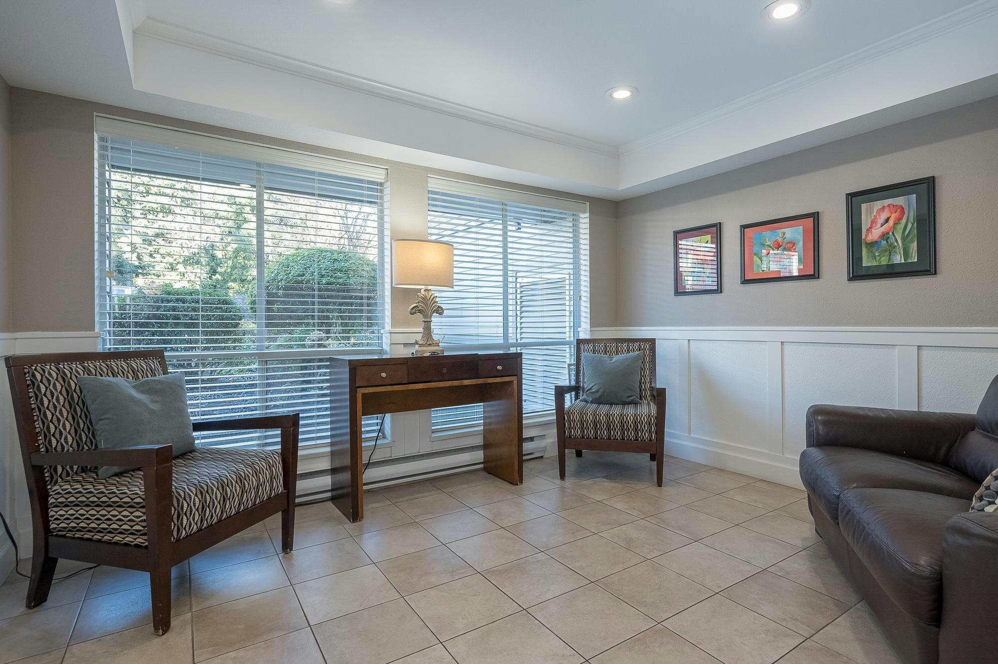 208-33280 E Bourquin Crescent - 5