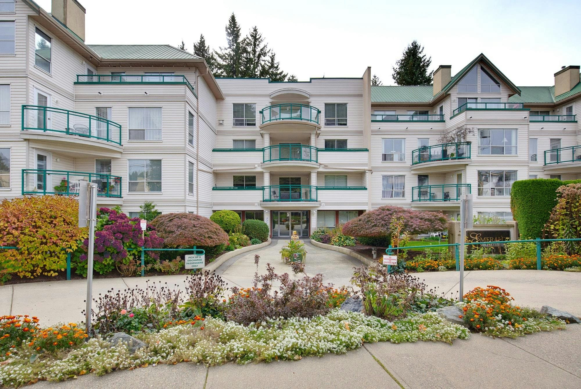 208-33280 E Bourquin Crescent - 2