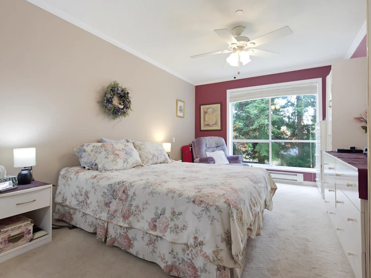 208-33280 E Bourquin Crescent, Abbotsford, BC, V2S 7K2 - 22