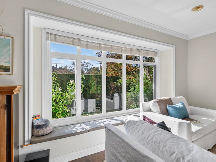 135 E 43rd Avenue, Vancouver, BC, V5W 1T1 - 8