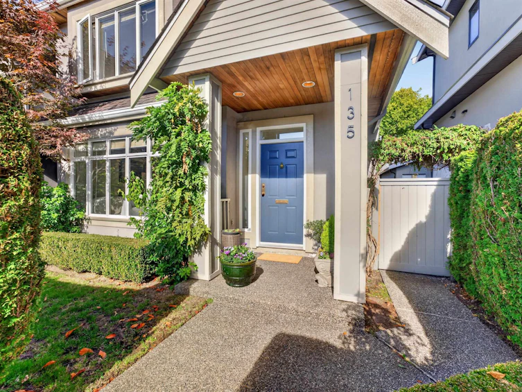 135 E 43rd Avenue, Vancouver, BC, V5W 1T1 - 3