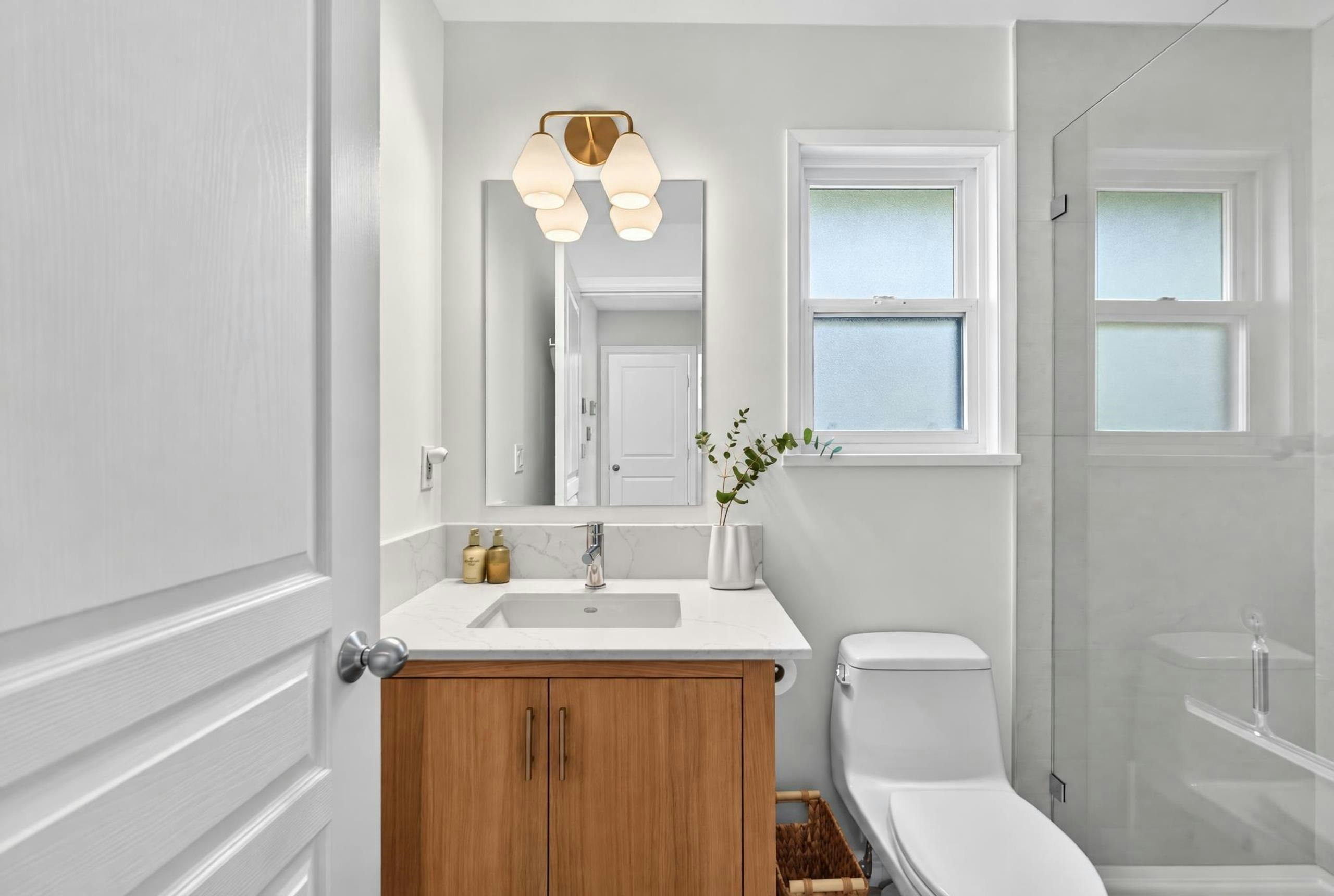 135 E 43rd Avenue, Vancouver, BC, V5W 1T1 - 27