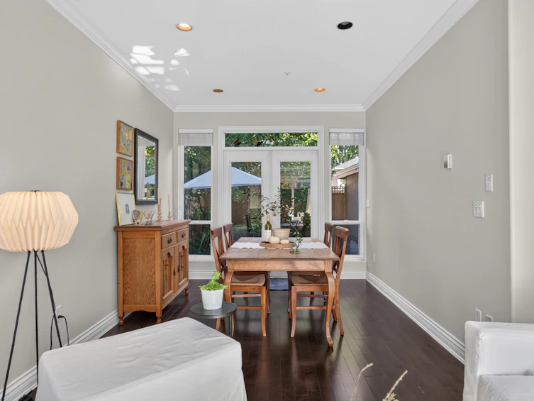135 E 43rd Avenue, Vancouver, BC, V5W 1T1 - 12