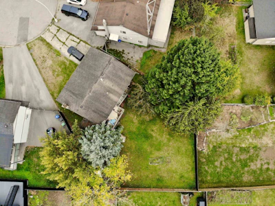 6728 134a Street - 3