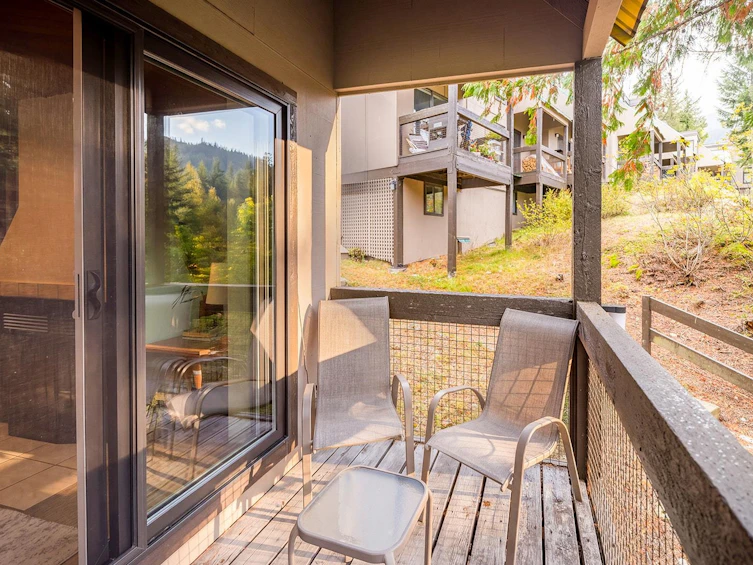 15-2400 Cavendish Way, Whistler, BC, V8E 0L8 - 12