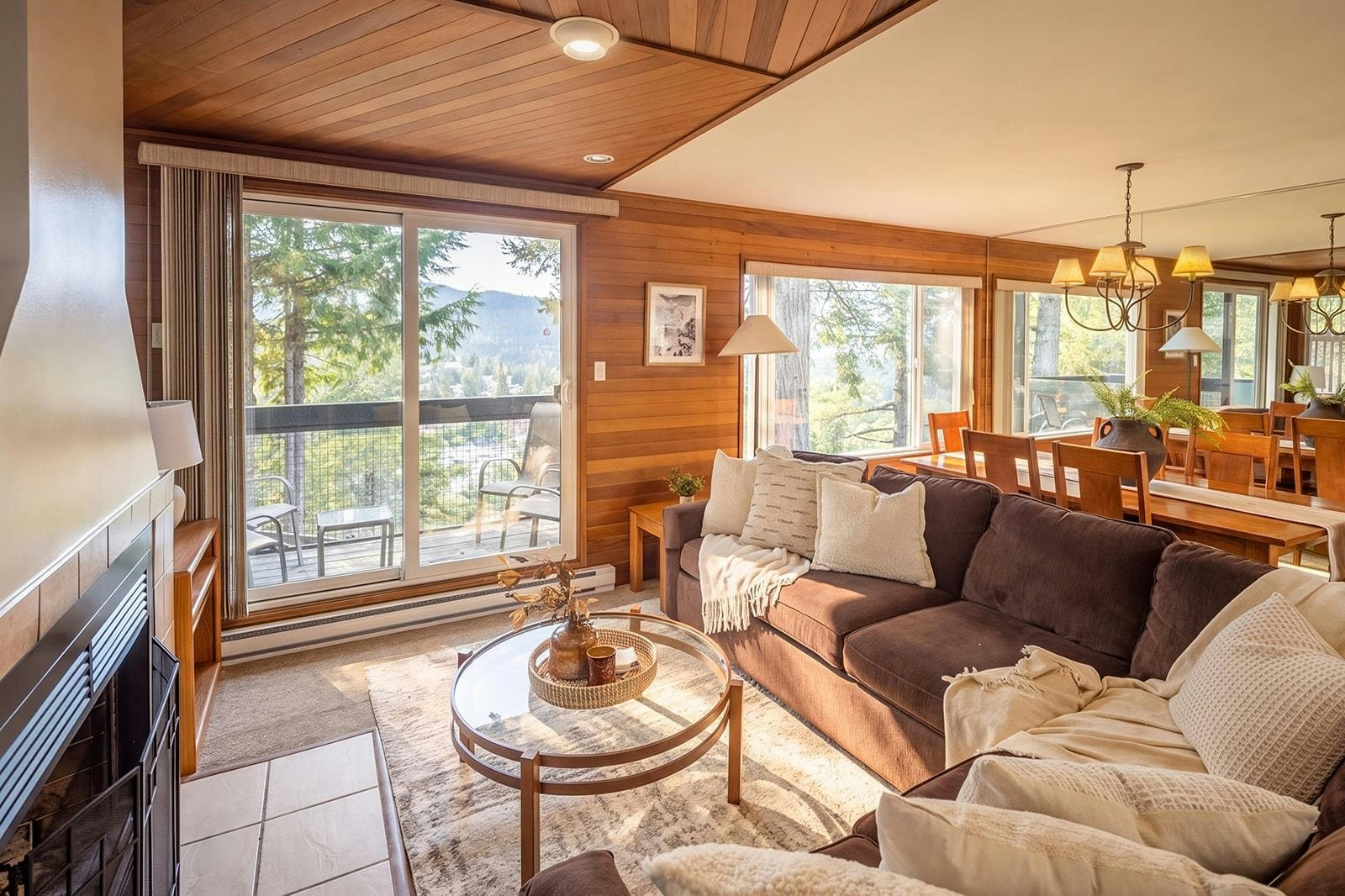15-2400 Cavendish Way - 4