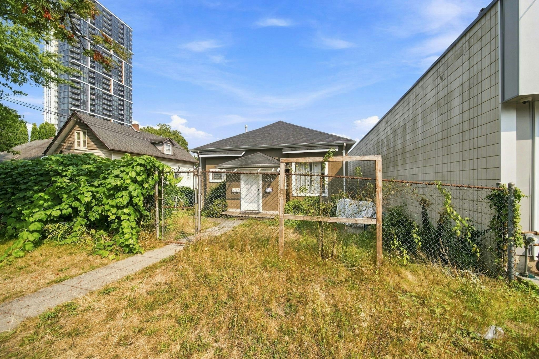 452 Rousseau Street, New Westminster, BC, V3L 3R3 - 9