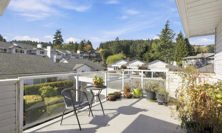 15-699 Dougall Road