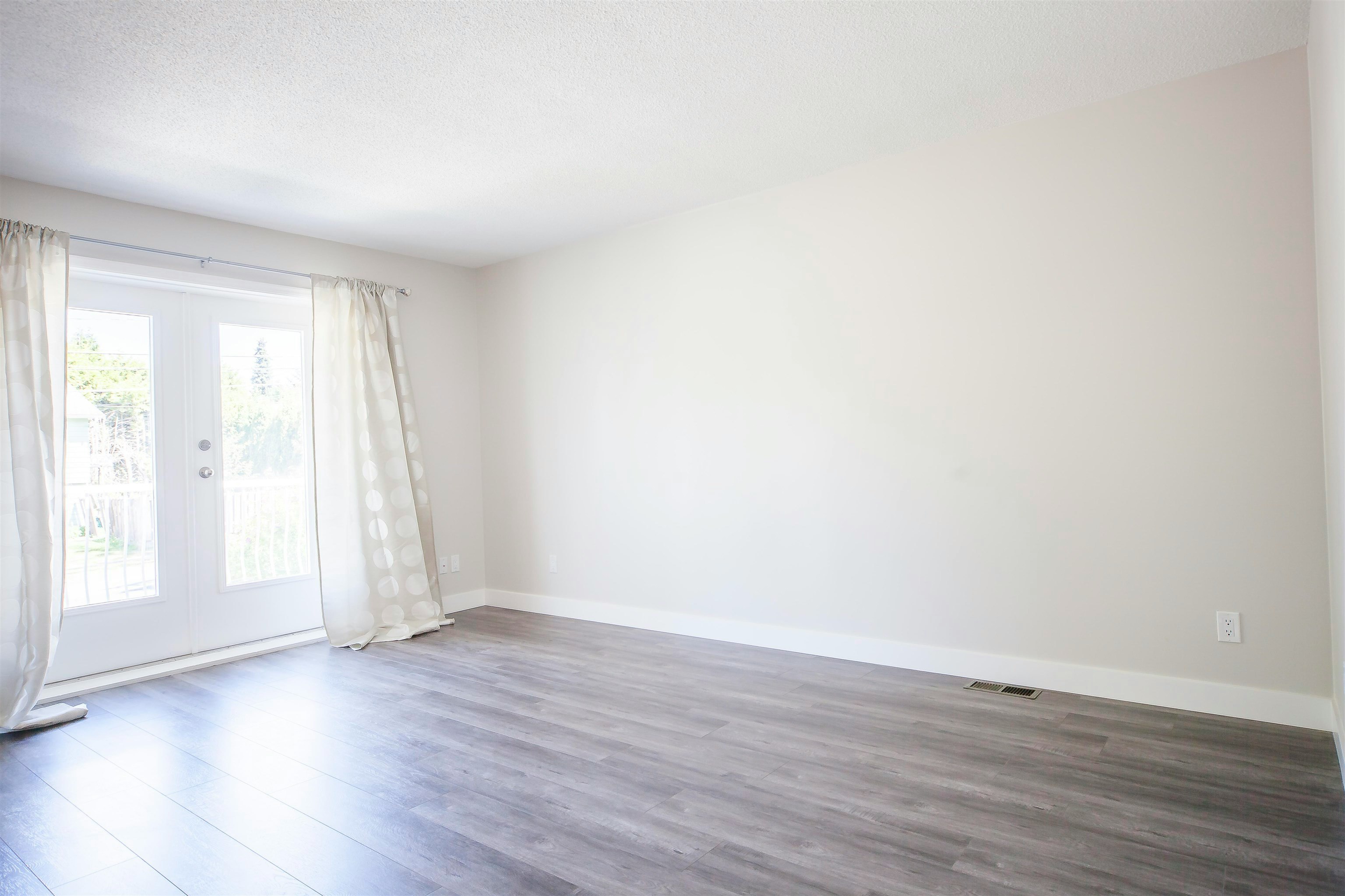 11604 75a Avenue, Delta, BC, V4C 1J4 - 10