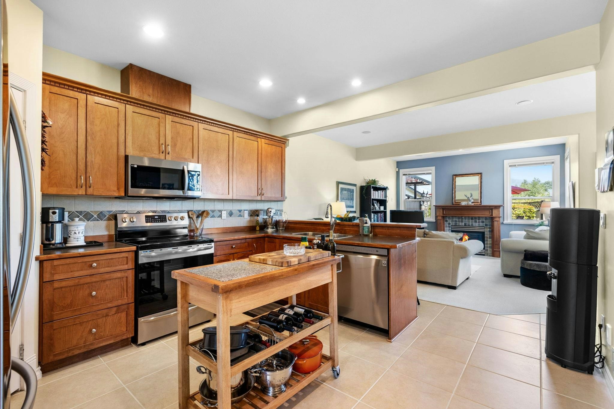 A/B-2484 Nile Gate, Port Coquitlam, BC, V3B 8B3 - 24
