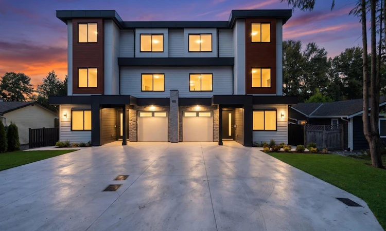 102-13437 Crestview Drive