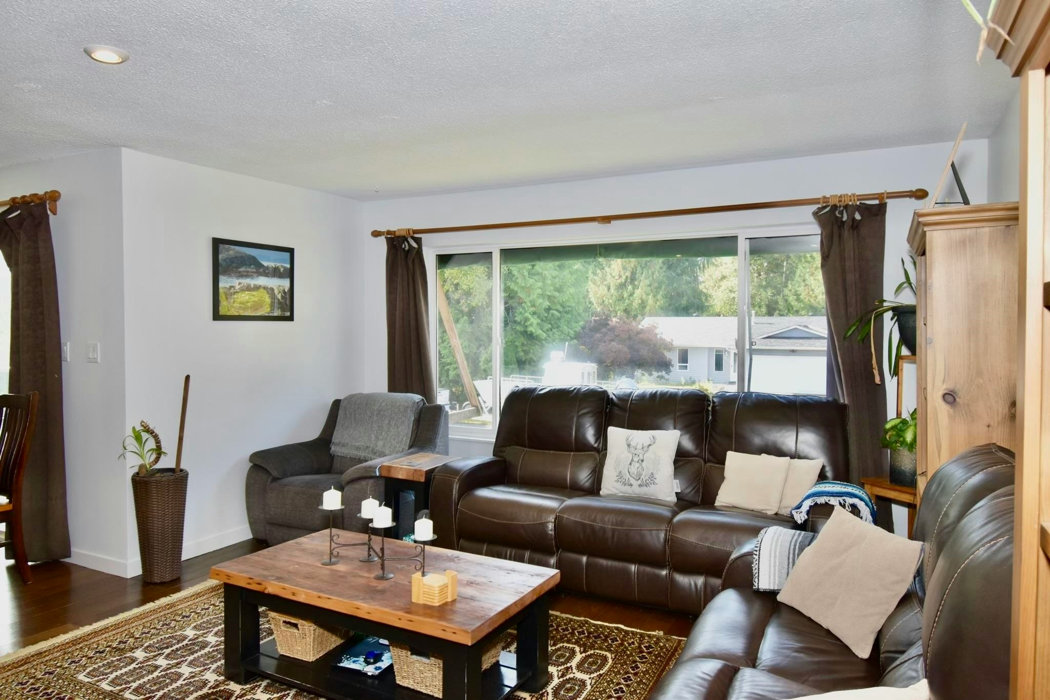 1822 Hall Road, Sechelt, BC, V7Z 0A9 - 19