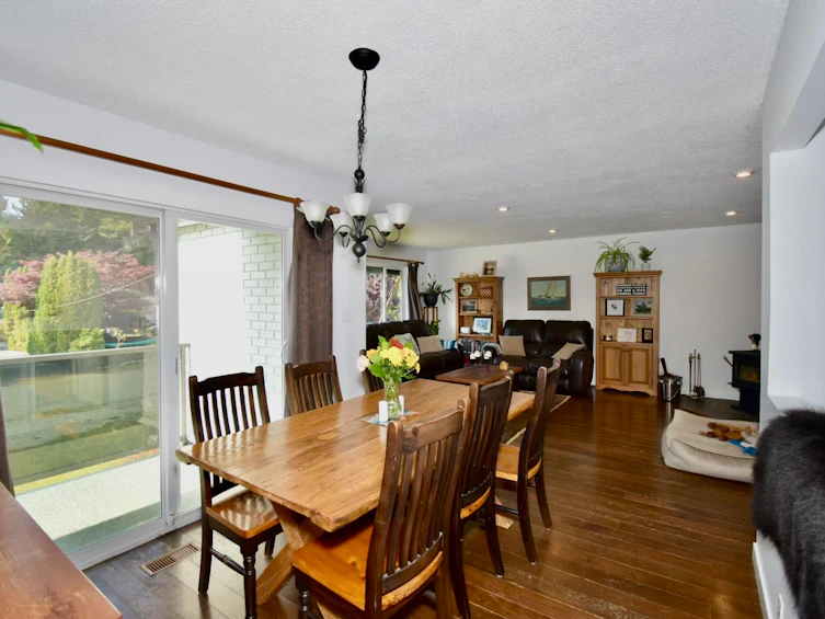 1822 Hall Road, Sechelt, BC, V7Z 0A9 - 14