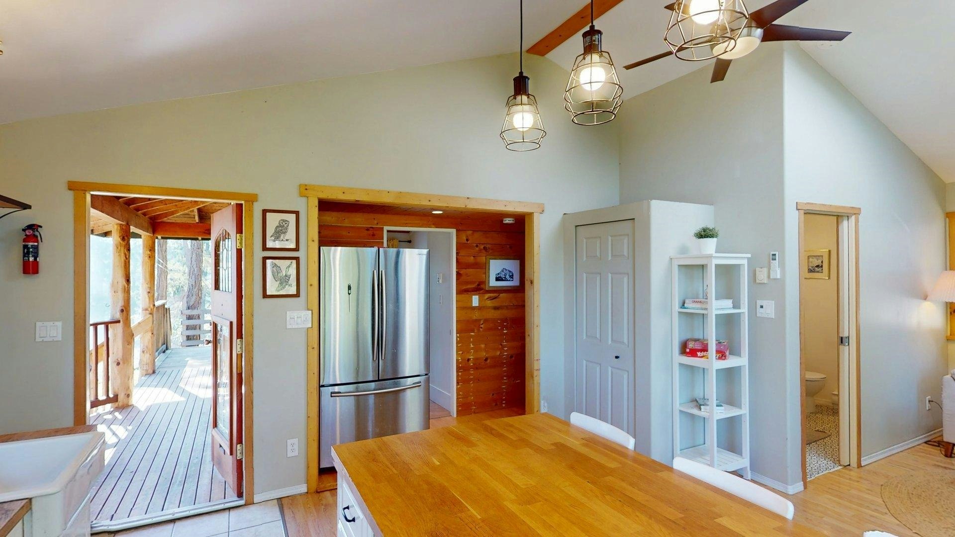 4318 Port Washington Road, Pender Island, BC, V0N 2M1 - 6
