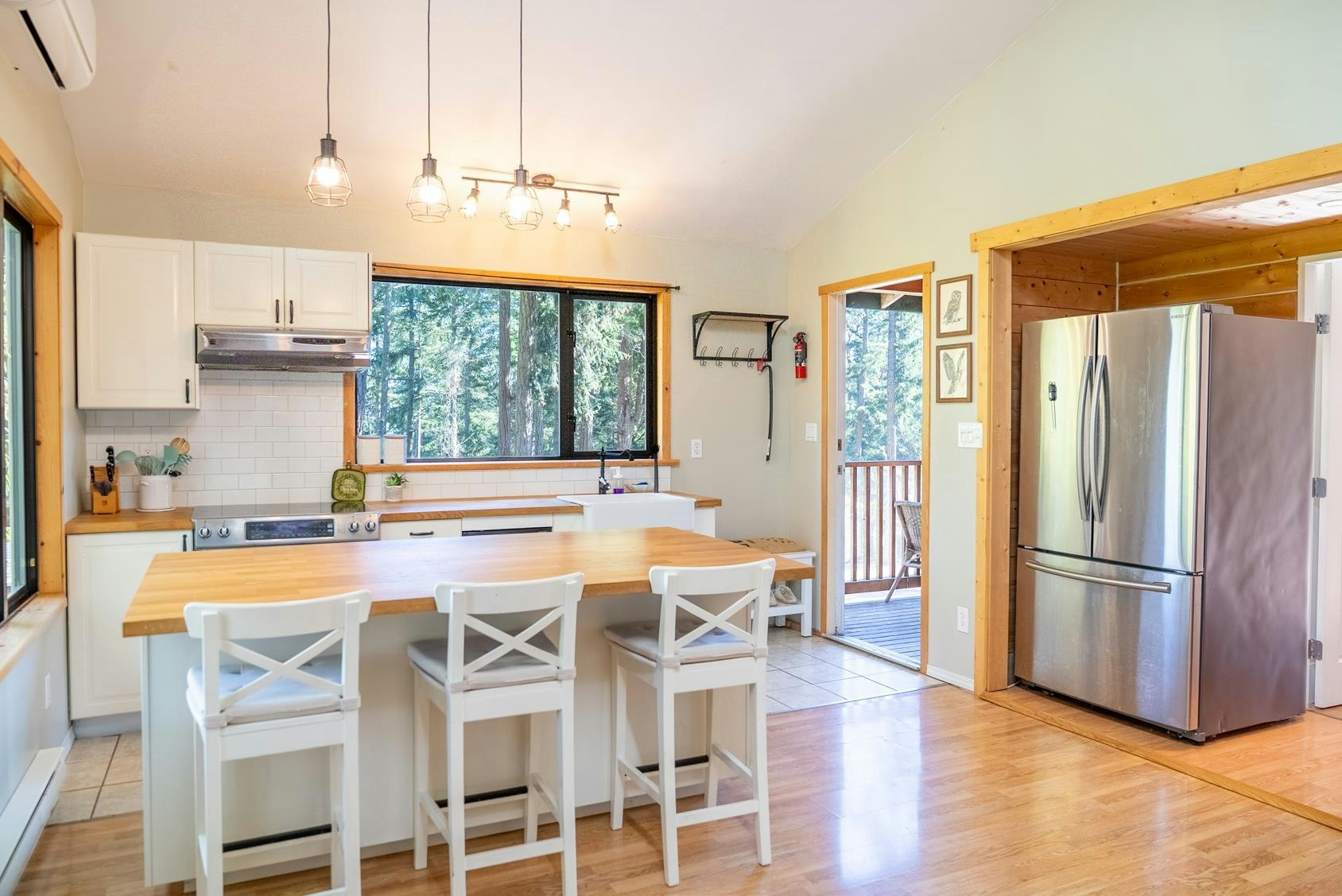 4318 Port Washington Road - 5