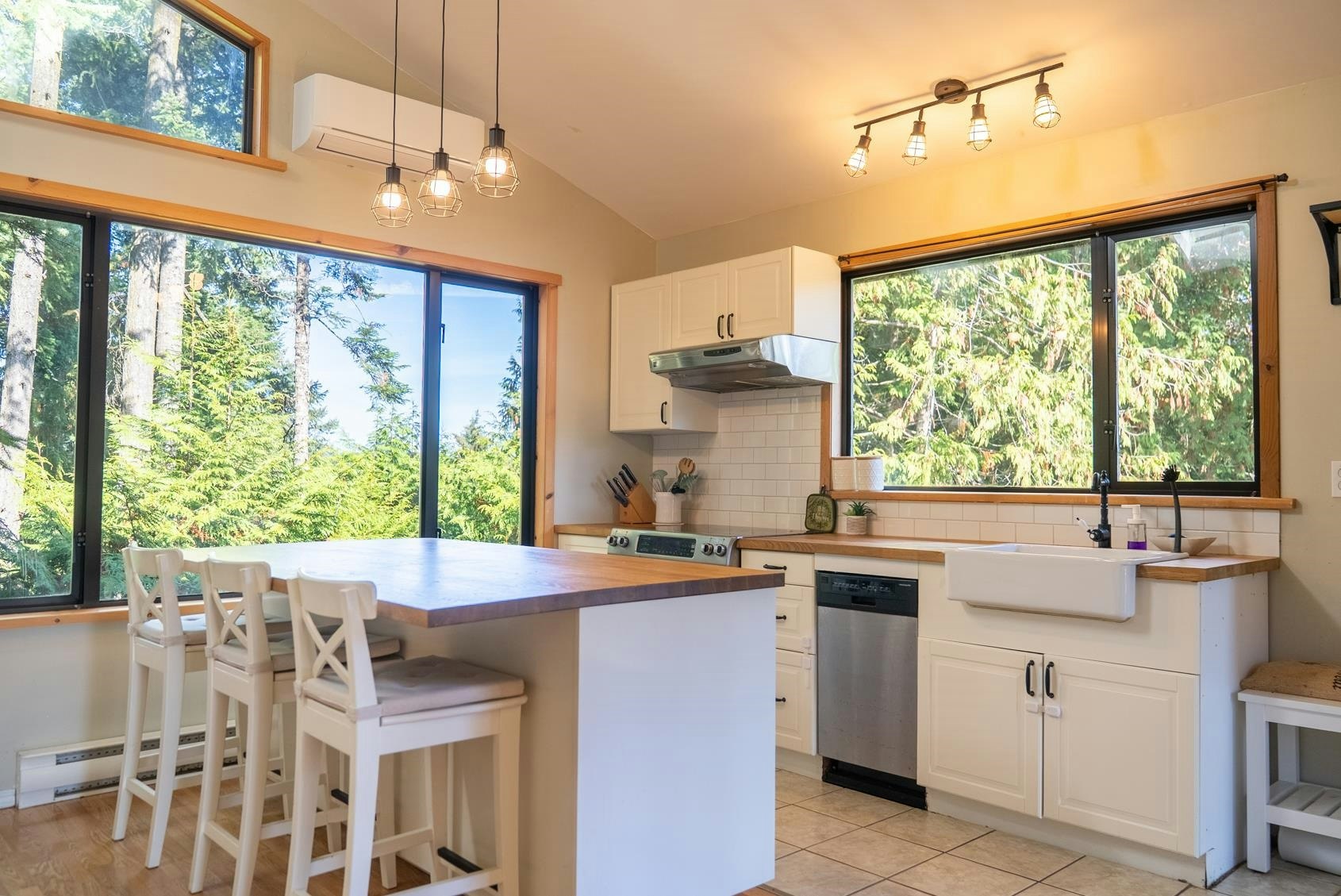 4318 Port Washington Road - 4