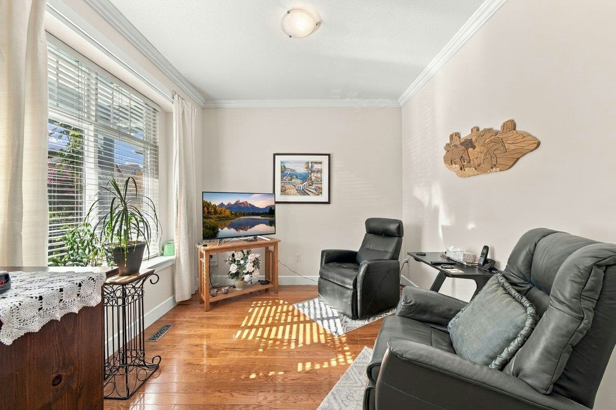 18589 67 Avenue - 5