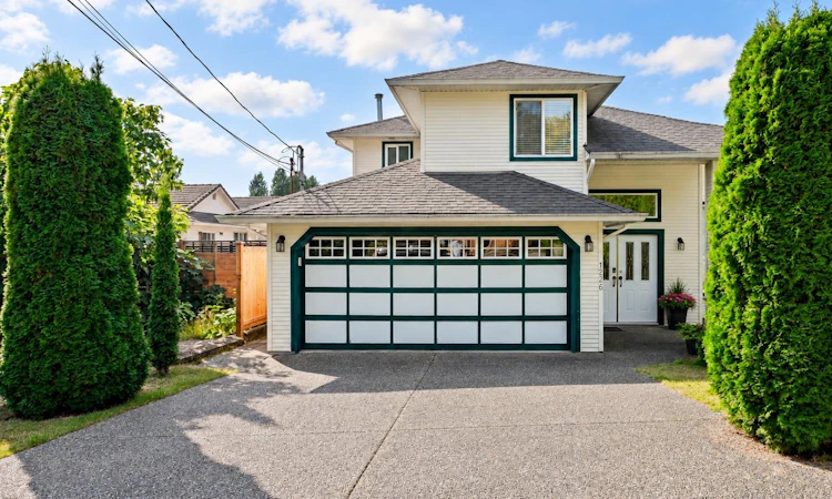 1226 Pitt River Road