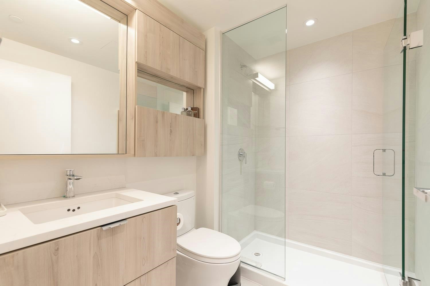 107-755 Harbourside Drive, North Vancouver, BC, V7P 0G1 - 11
