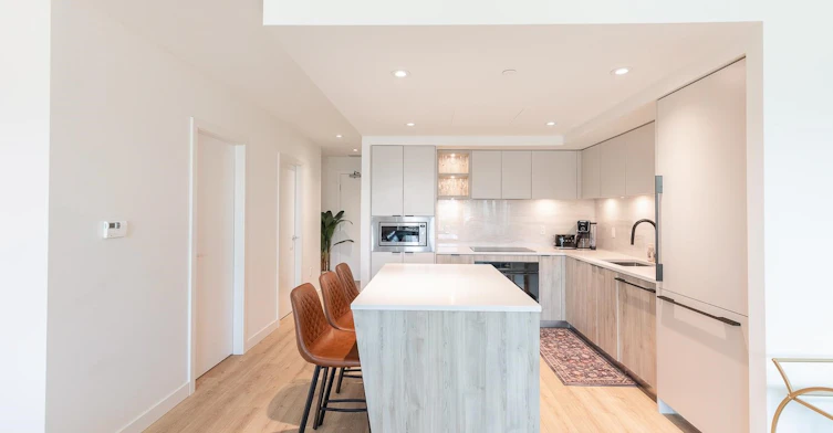 107-755 Harbourside Drive, North Vancouver, BC, V7P 0G1 - 6