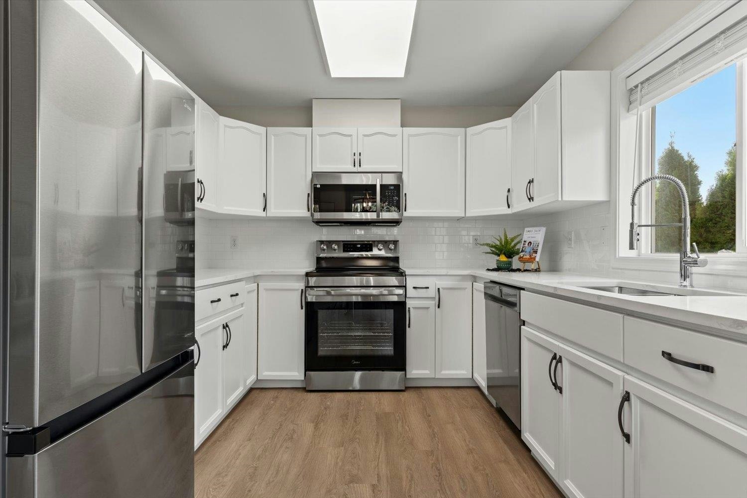B-45220 South Sumas Road, Chilliwack, BC, V2R 1W9 - 14