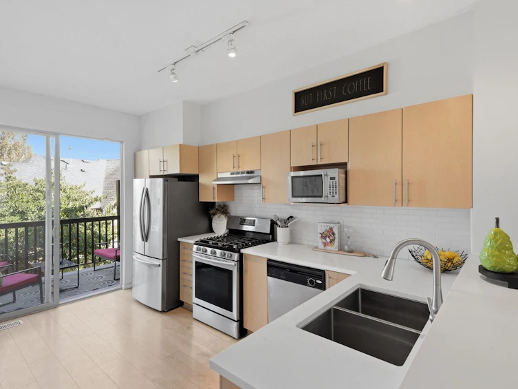 46-15152 62a Avenue, Surrey, BC, V3S 1V1 - 10