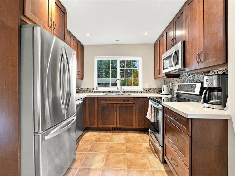 768 Browning Place, North Vancouver, BC, V7H 1W9 - 10