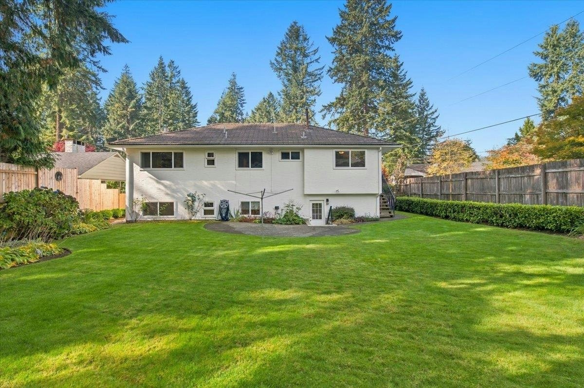 768 Browning Place, North Vancouver, BC, V7H 1W9 - 27
