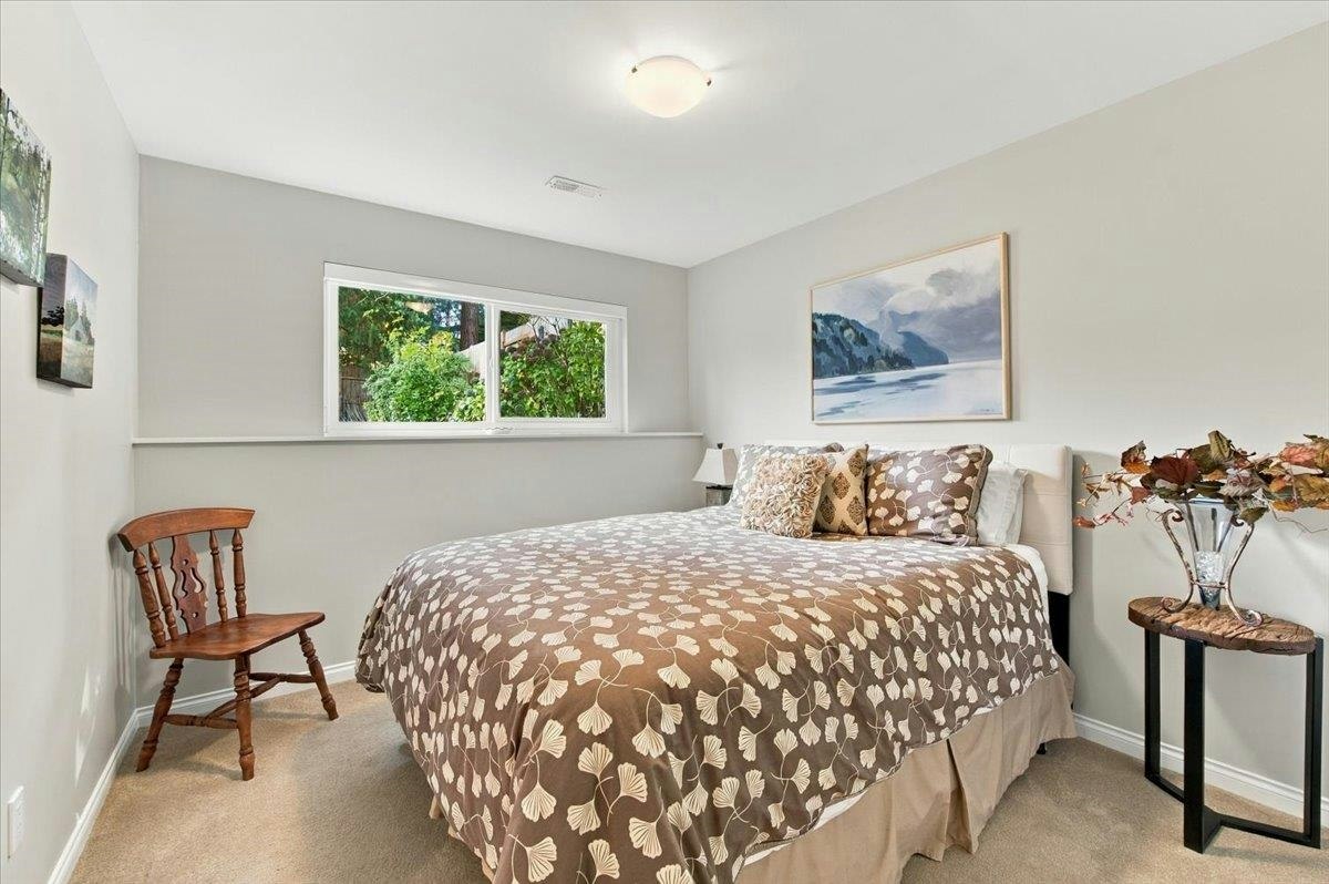768 Browning Place, North Vancouver, BC, V7H 1W9 - 23